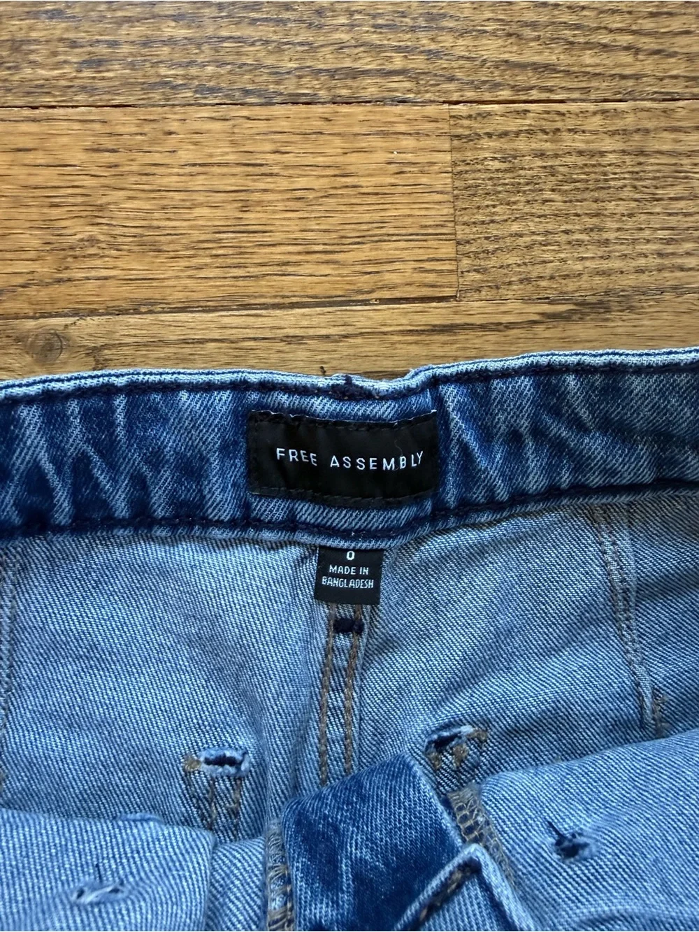 High-Rise Wide-Leg Jeans in Classic Blue